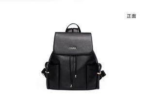 欧美风格背包女装图片,演绎都市女性时尚态度