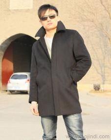 纯色欧美风衣图片男,演绎男士简约时尚风采